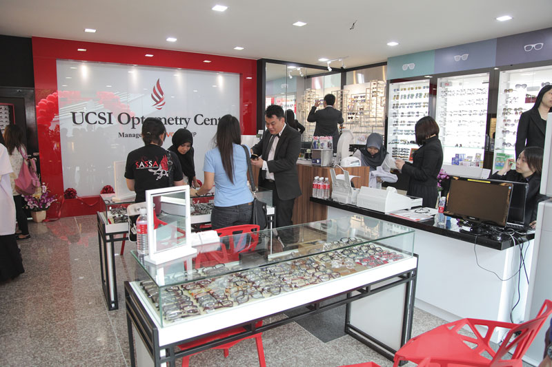 USCI Optometry Center